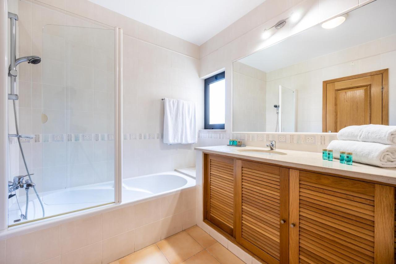 Aum Praia Da Luz Resort Apartment מראה חיצוני תמונה