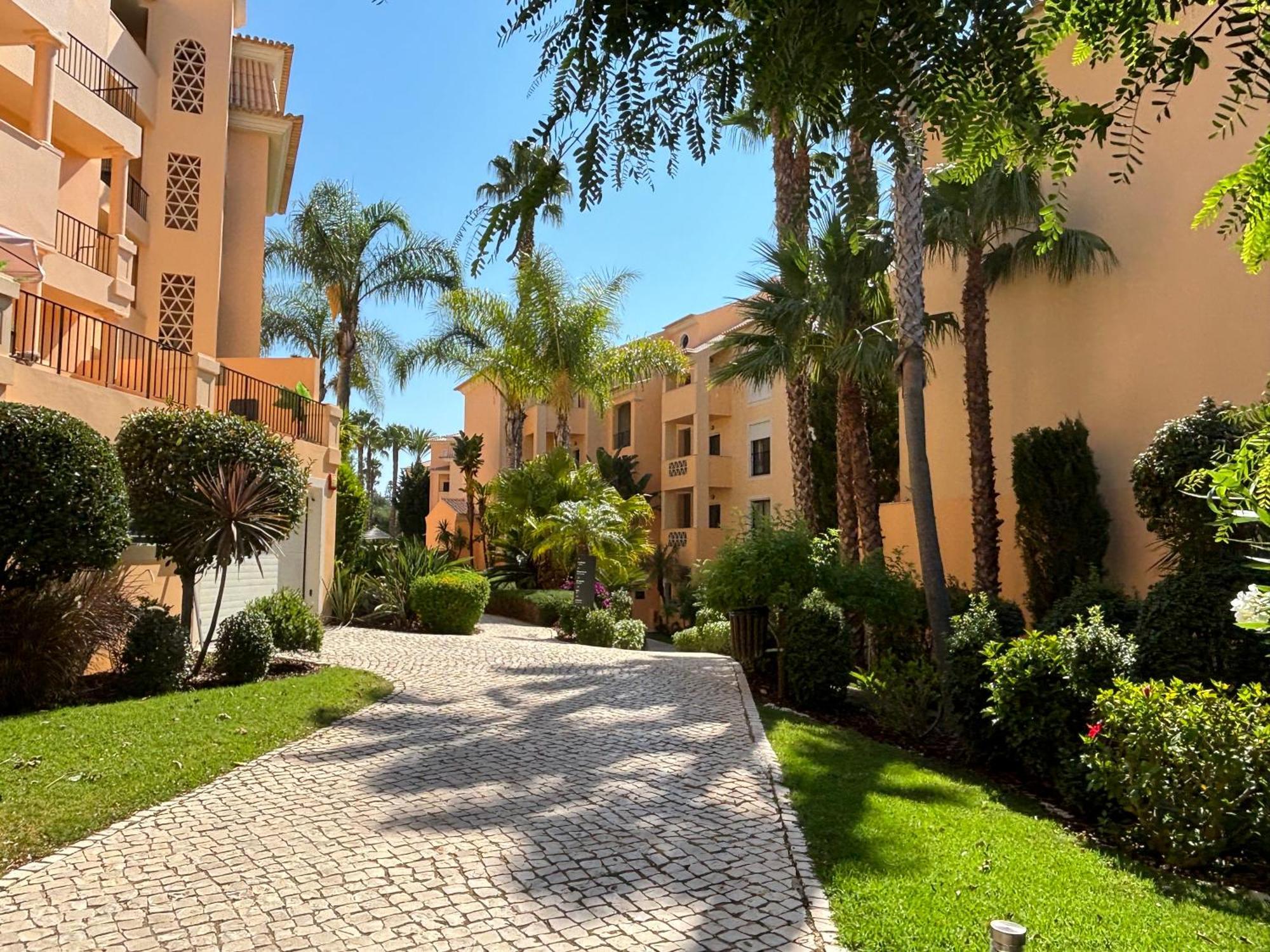 Aum Praia Da Luz Resort Apartment מראה חיצוני תמונה